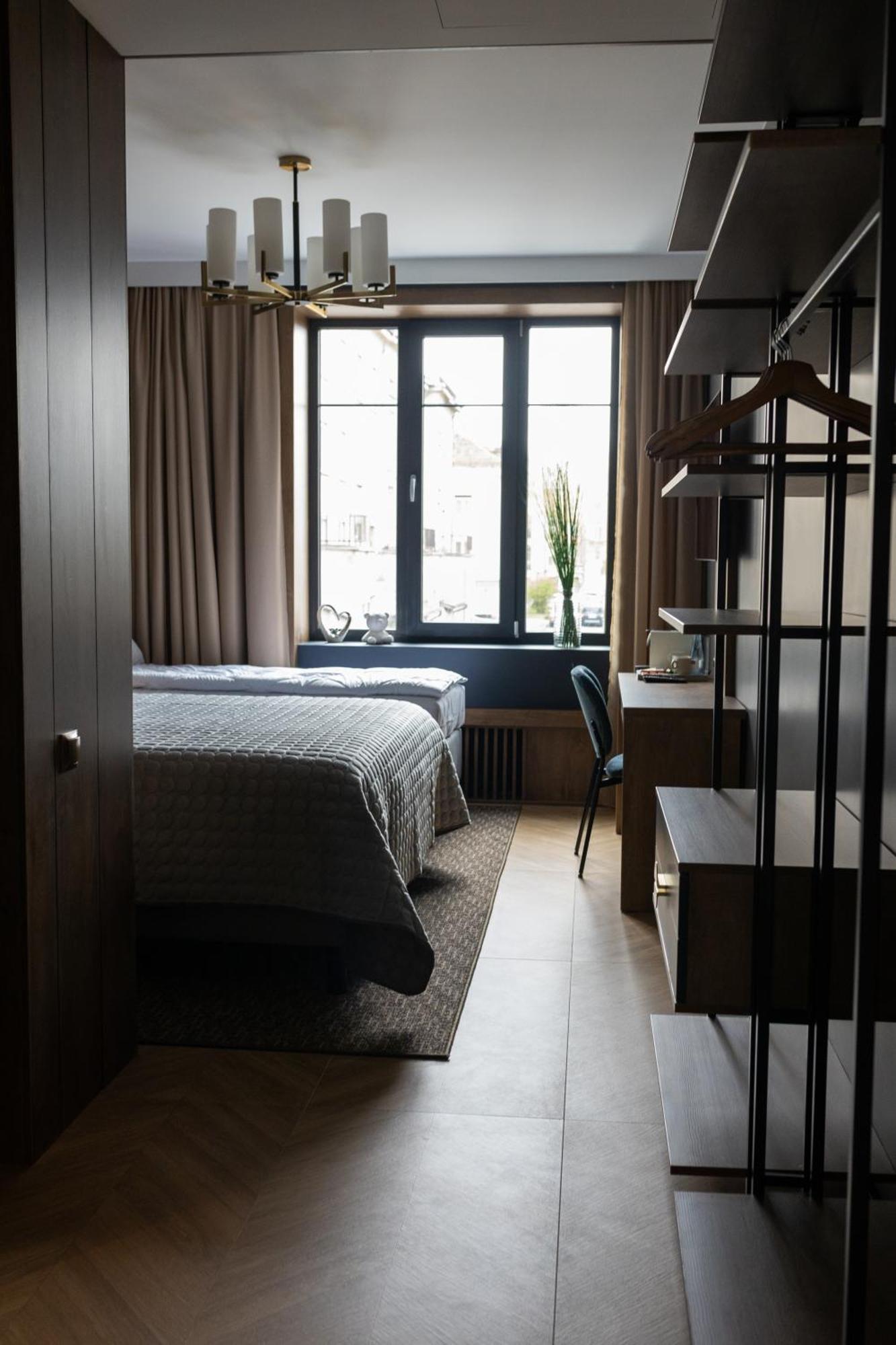 Four Sisters Luxury Rooms In Siauliai ภายนอก รูปภาพ
