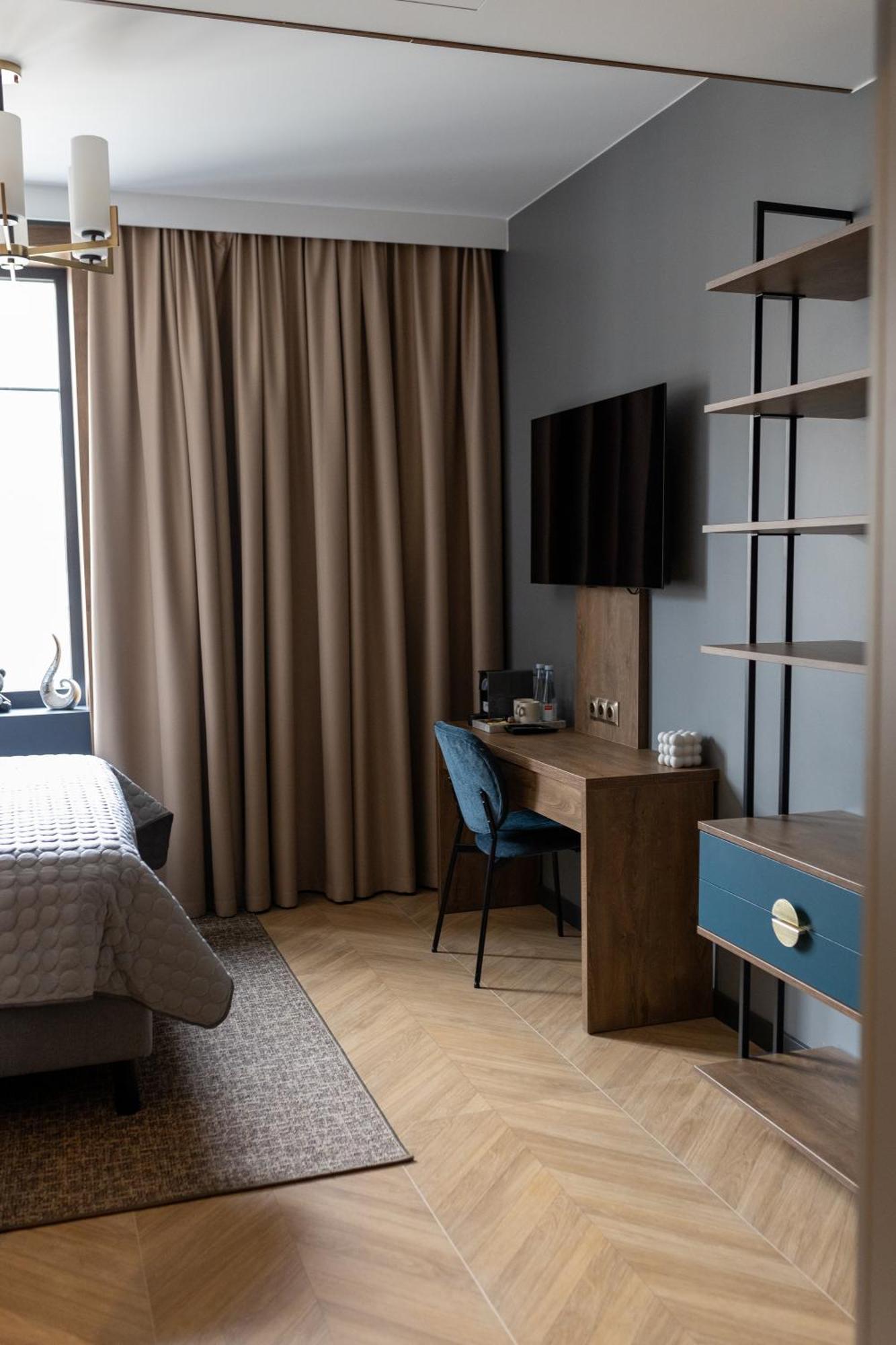 Four Sisters Luxury Rooms In Siauliai ภายนอก รูปภาพ