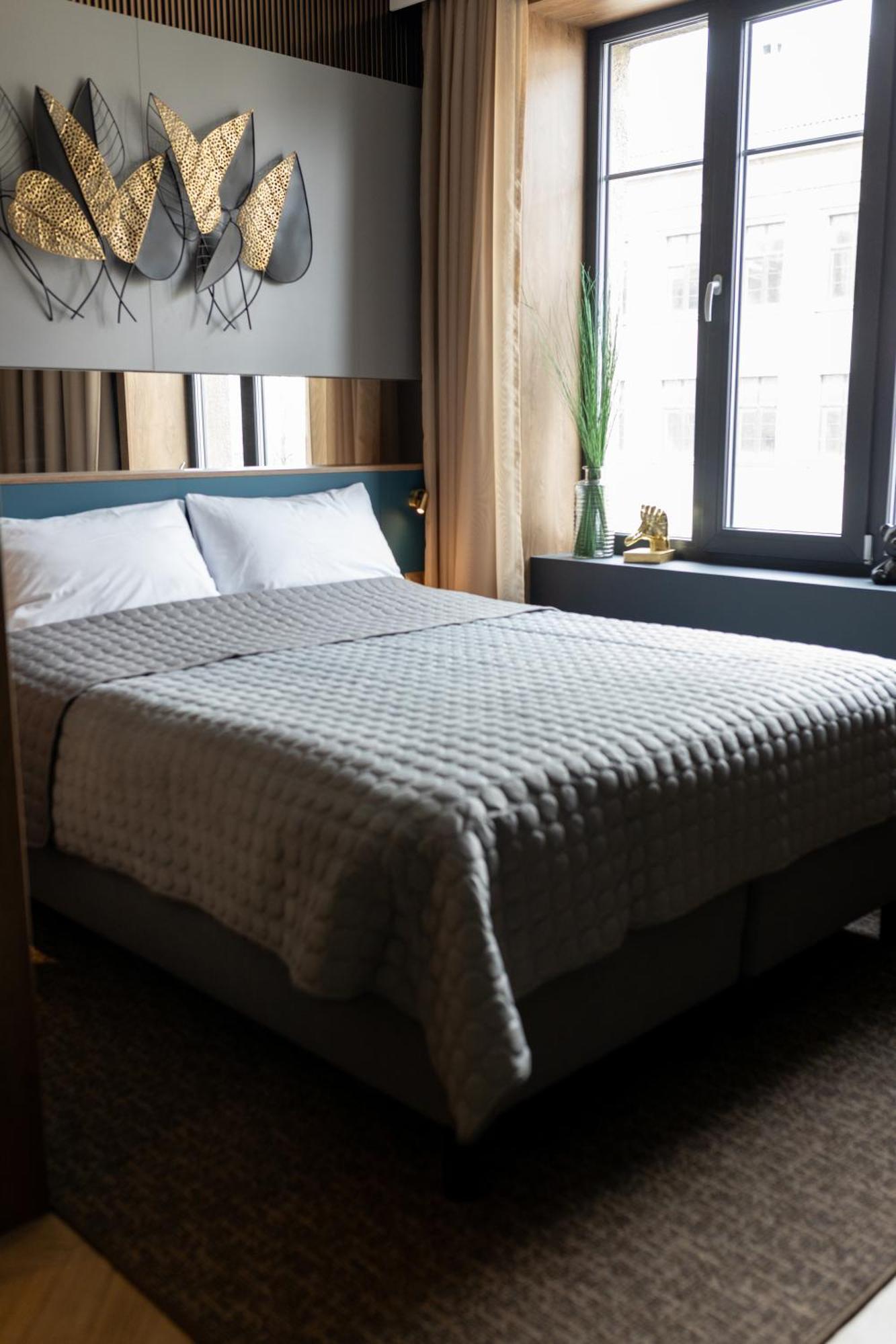 Four Sisters Luxury Rooms In Siauliai ภายนอก รูปภาพ