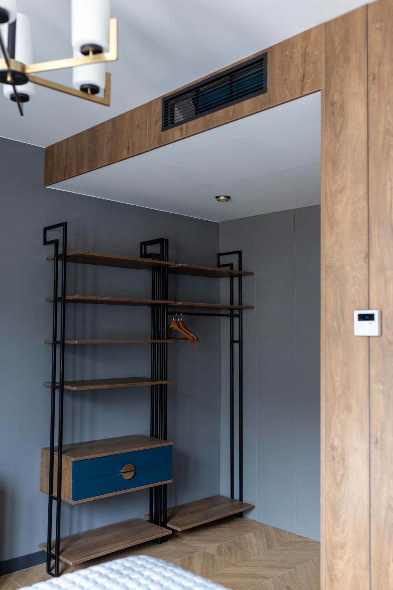 Four Sisters Luxury Rooms In Siauliai ภายนอก รูปภาพ