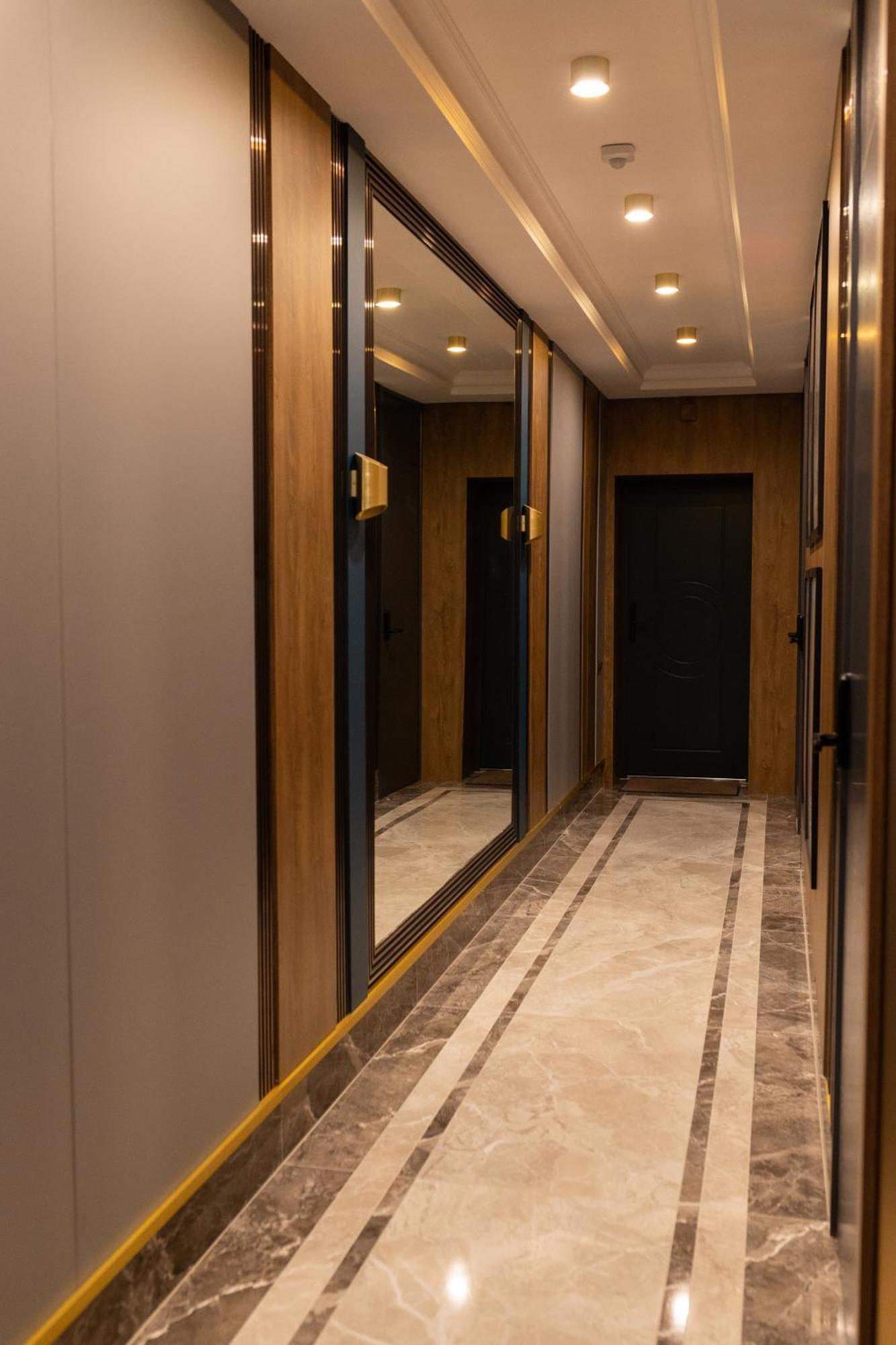 Four Sisters Luxury Rooms In Siauliai ภายนอก รูปภาพ